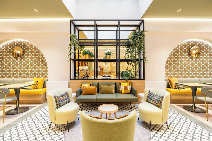 Breakfast area
