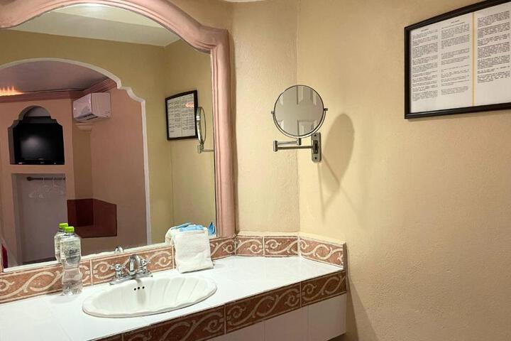 Photo 16