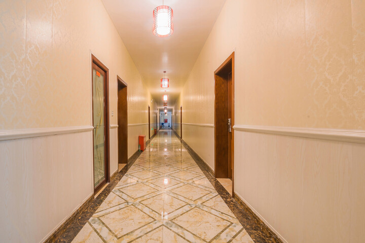 Hotel Interior 9 of 32