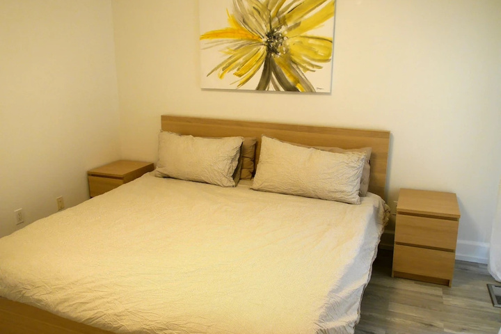 Newly Renovated 2BR Townhome