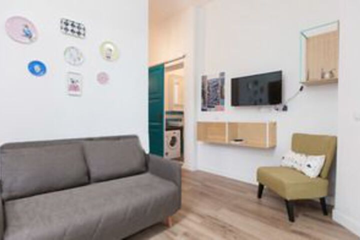 Room 15 of 21