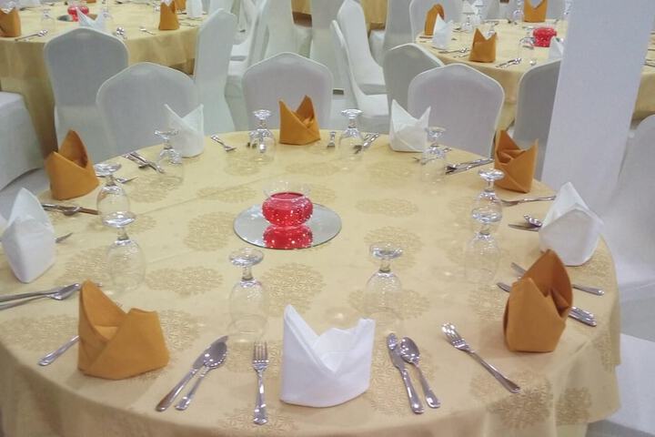Ballroom/Hall 23 of 34