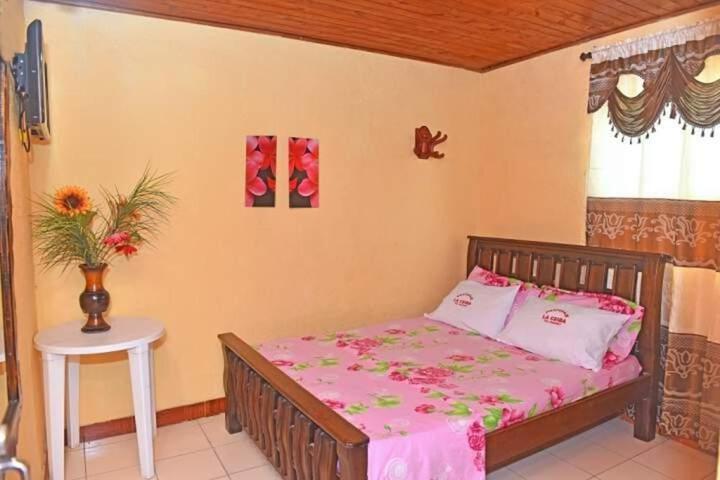 Hospedaje La Ceiba