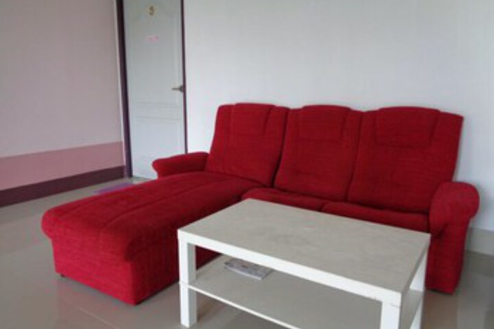 Room 10 of 24