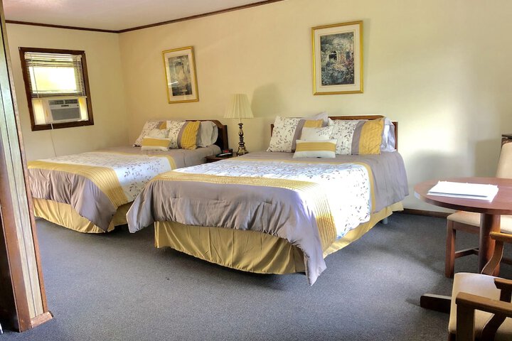Room 18 of 342