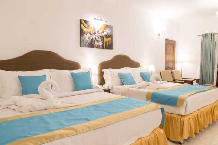 Room 4 of 62