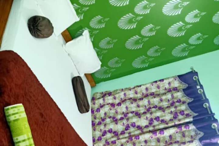 Room 14 of 23