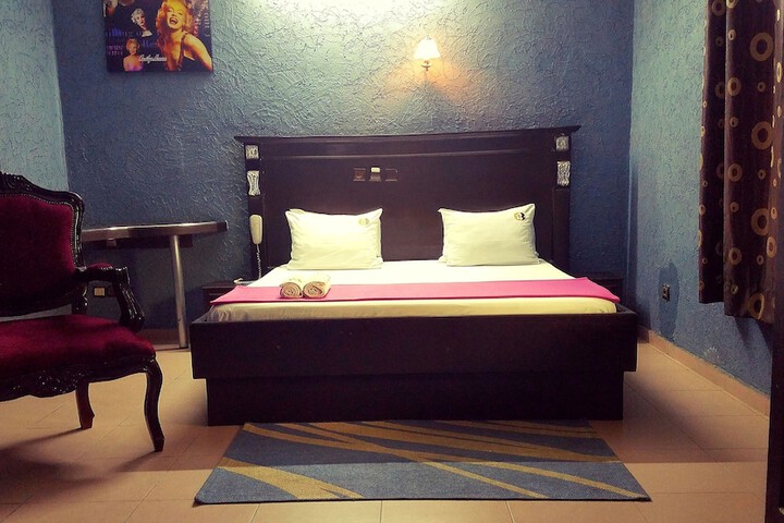 Room 19 of 85