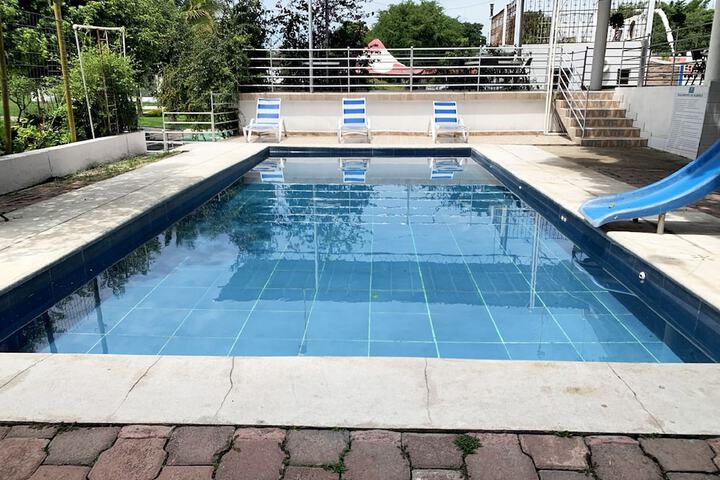Pool Hotel