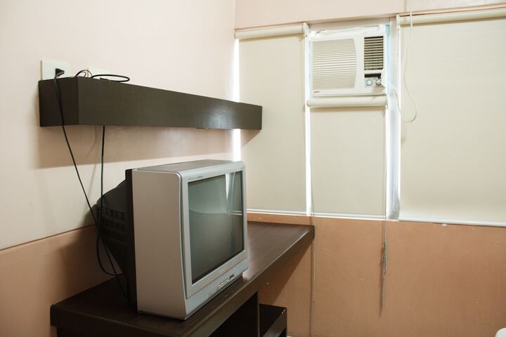 Room 22 of 33