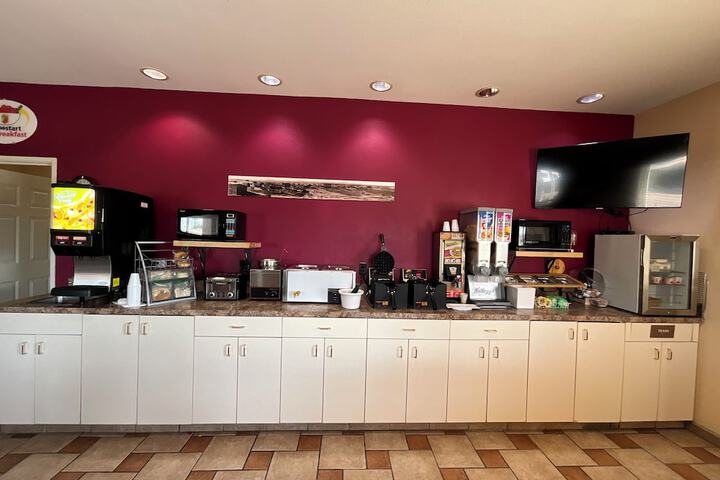 Breakfast/Coffee Service 16 of 20