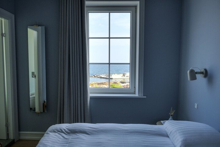 Room 18 of 63