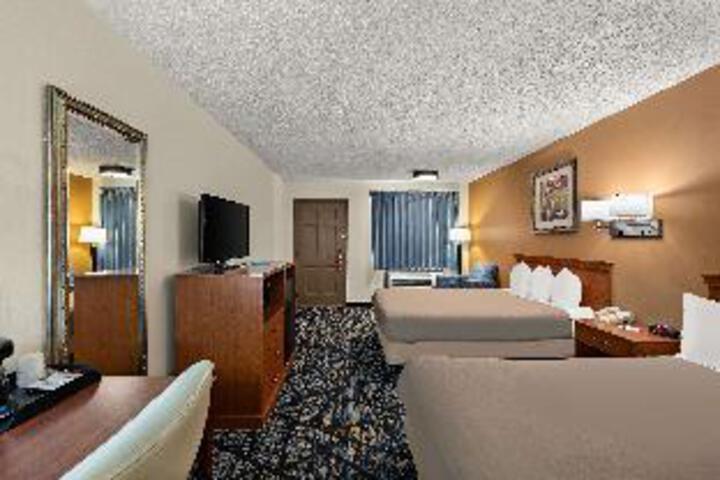 Room 17 of 21