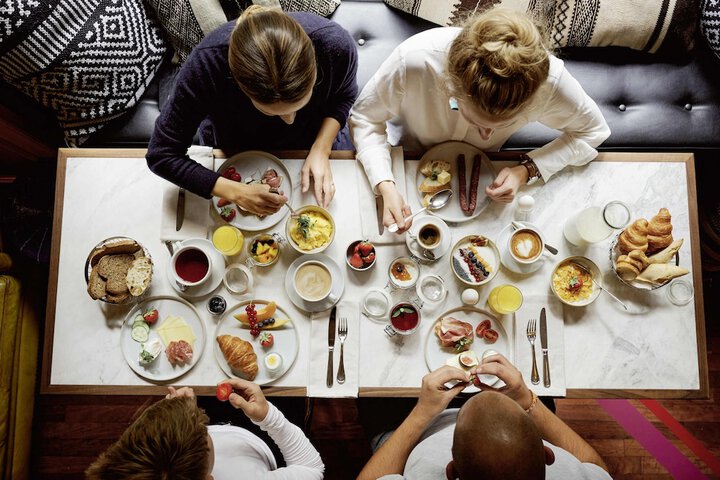 Dining 48 of 62