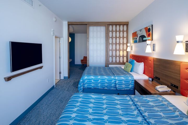 Room 12 of 73