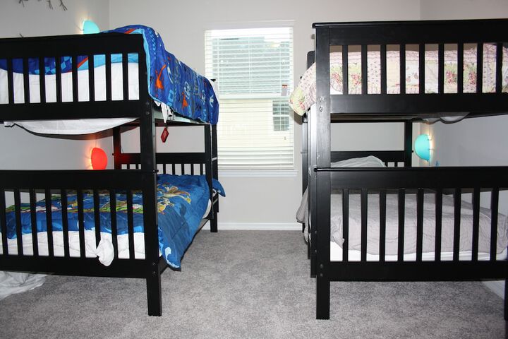 Room 5 of 30