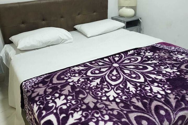 Room 8 of 22