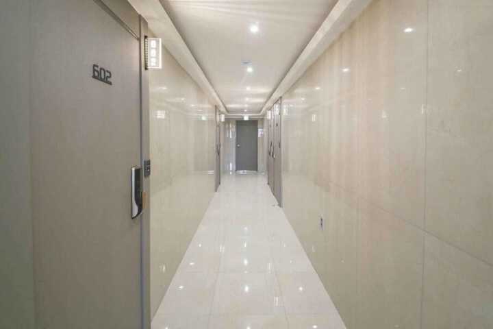 Ballroom/Hall 43 of 53