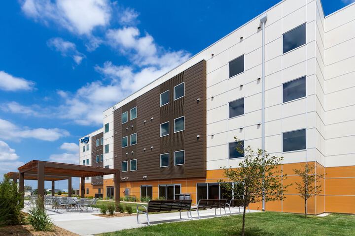 Terrace/Patio 32 of 33