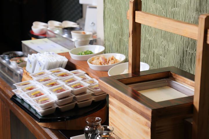 Breakfast area