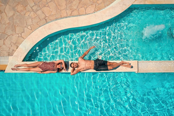 Pool 153 of 183