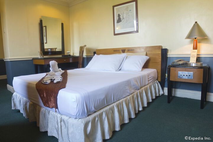 Room 40 of 90