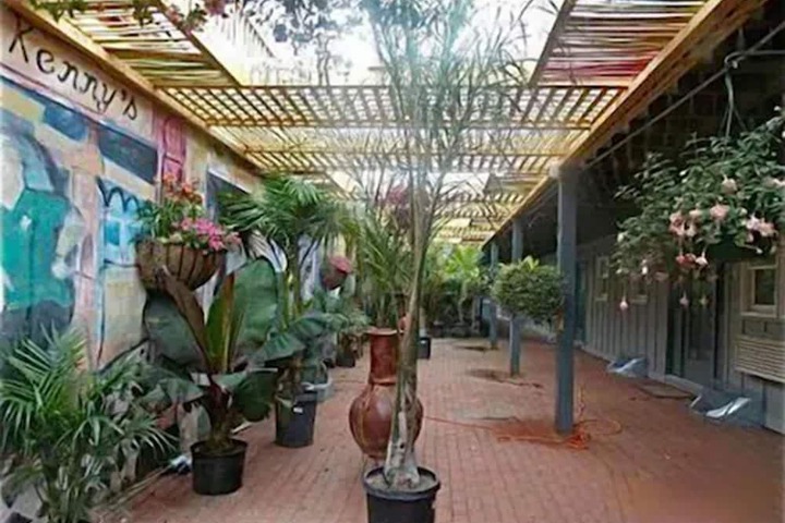 Terrace/Patio 26 of 27