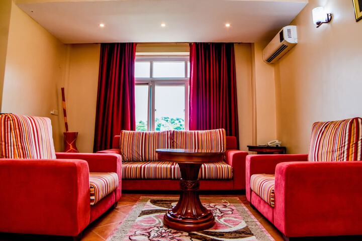 Room 36 of 62