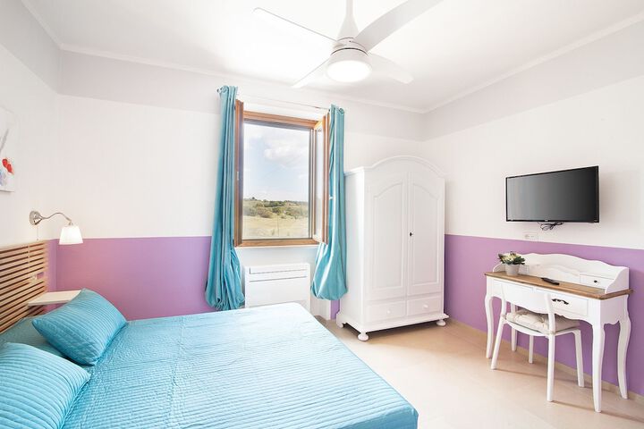 Room 12 of 63