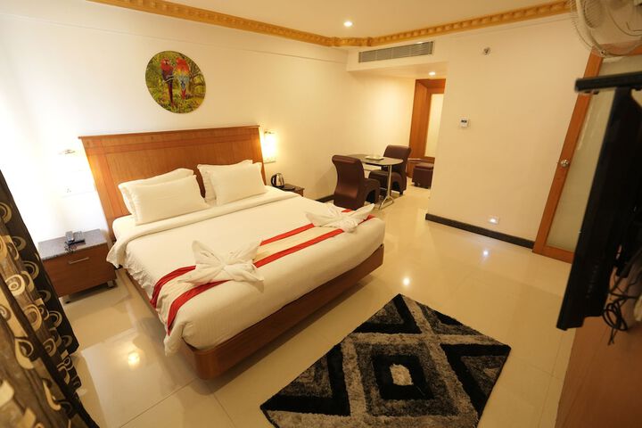 Room 6 of 31