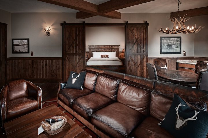 Room 9 of 67
