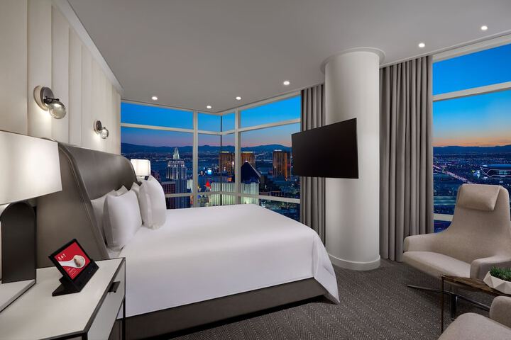 Room 19 of 110