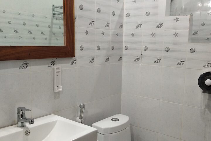 Room 13 of 29