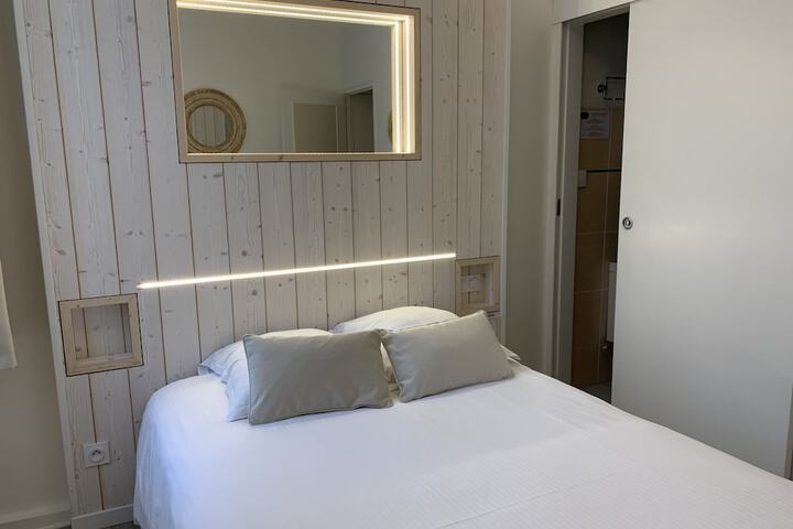 Room 20 of 50