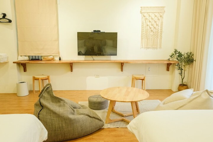 Room 30 of 57