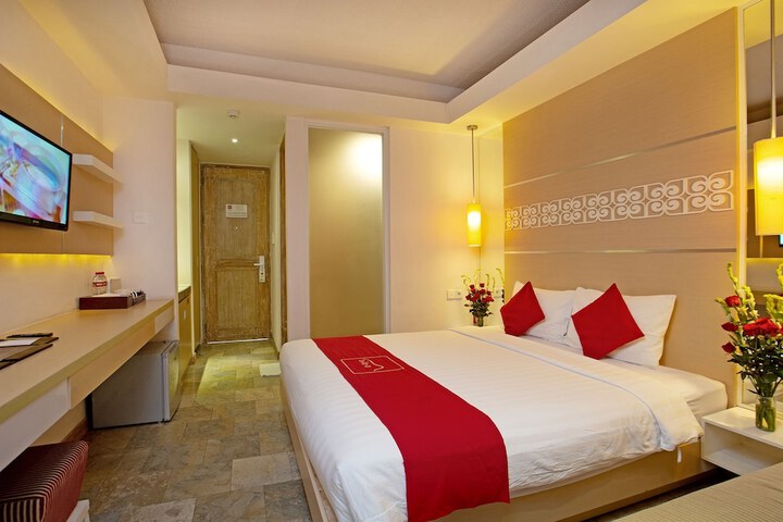 Room 13 of 66