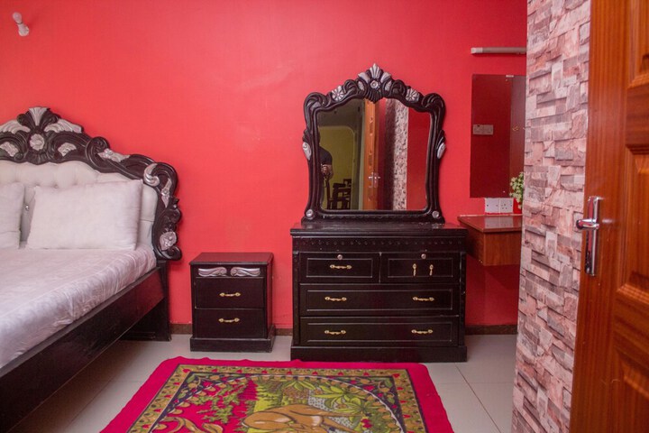 Room 34 of 90