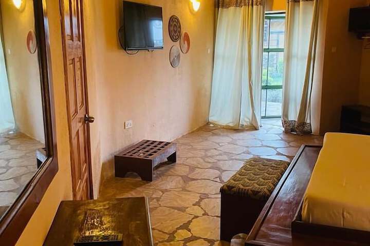 Room 11 of 26