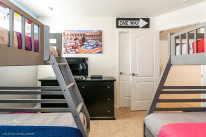 Room 97 of 125