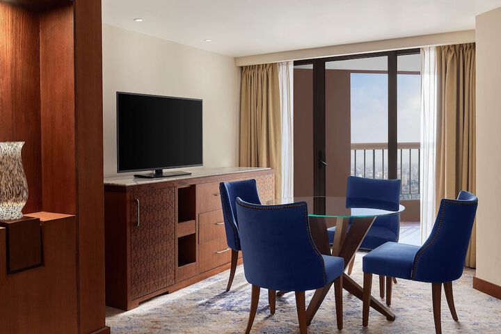 Room 63 of 125