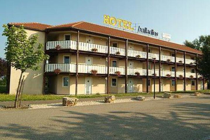 Hotel 2 of 5