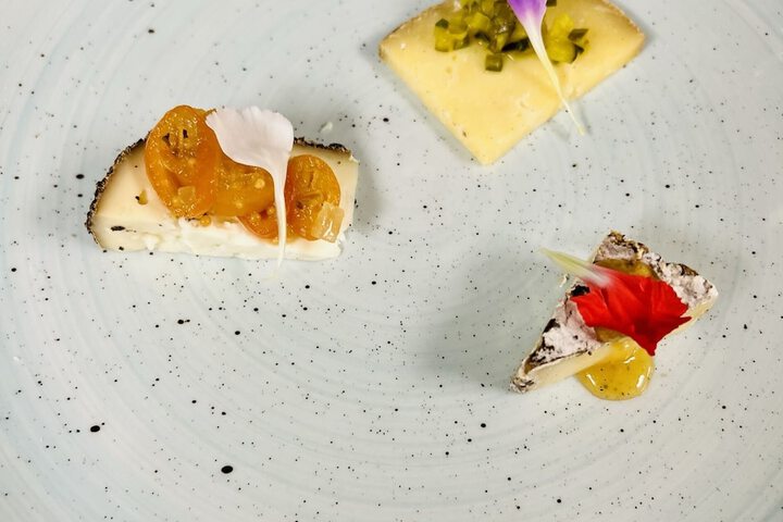 Dining 64 of 110