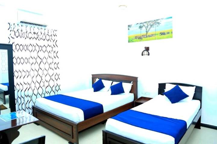 Room 2 of 29