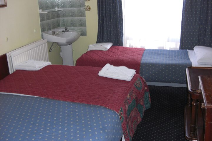 Room 17 of 60