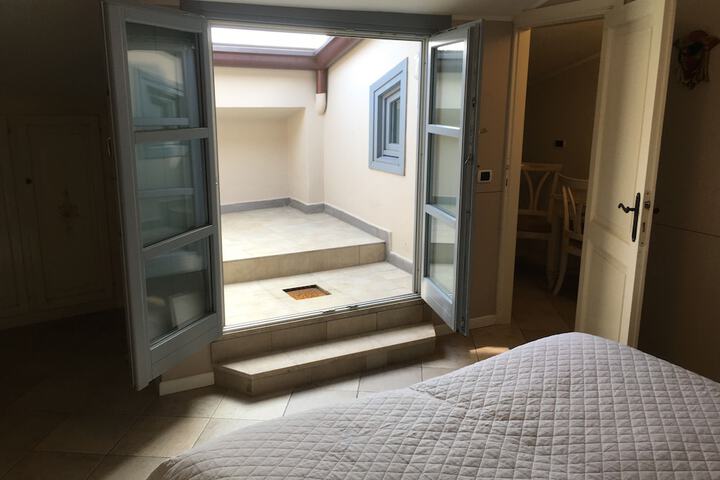 Room 11 of 121