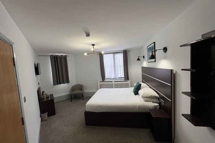 Room 21 of 86