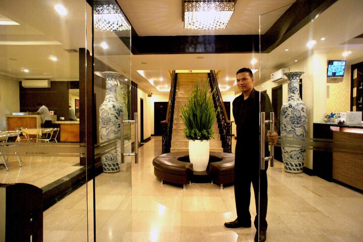 Hotel Interior 10 of 46