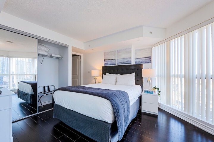 Room 21 of 104
