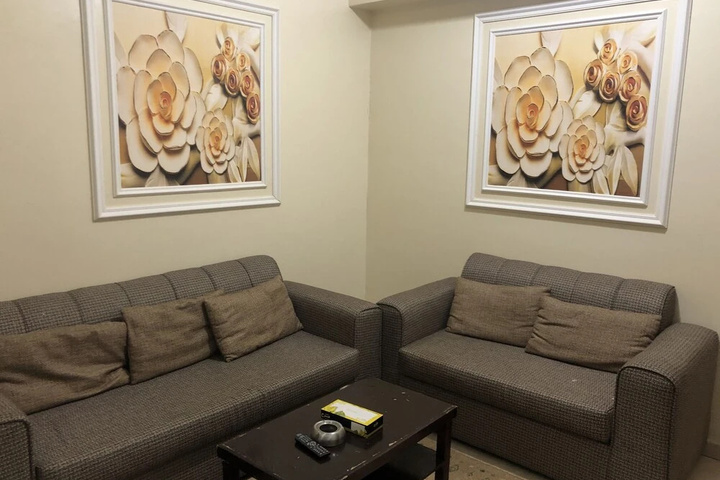 Room 4 of 15