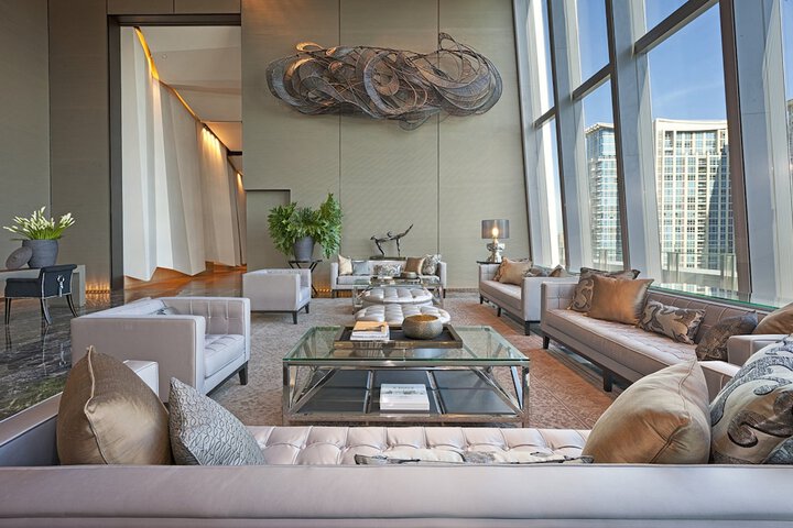 Entrance & Lobby